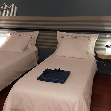 Bed and Breakfast Kerlobek Etoile Groix Esterno foto